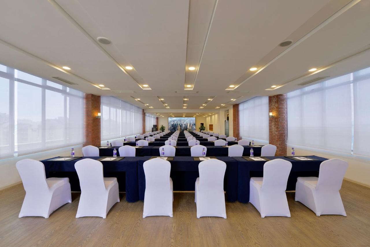 Jinmao Hotel Xi'An Downtown Exterior photo